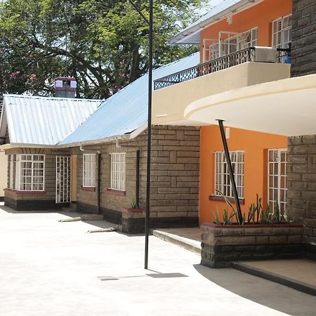 Little Nile Studio Homestays Nakuru City מראה חיצוני תמונה