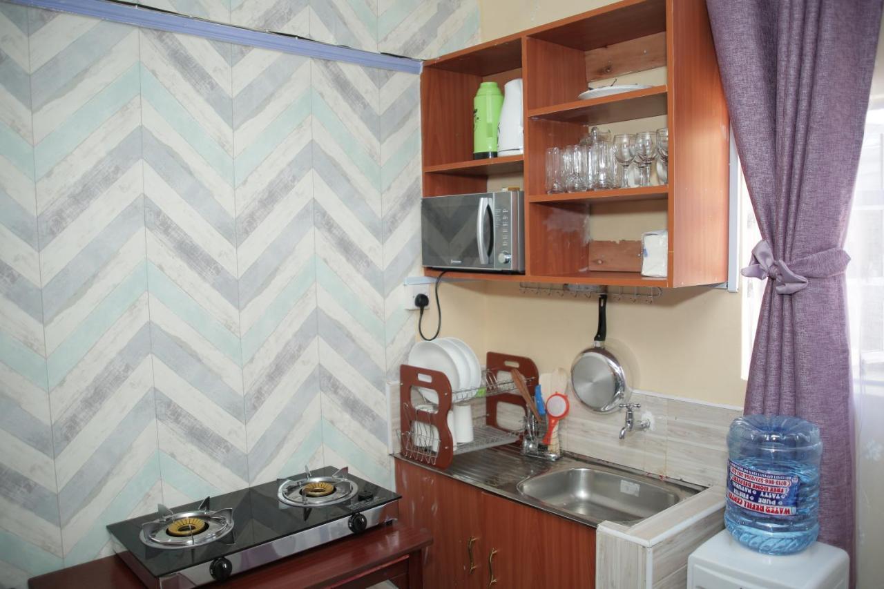 Little Nile Studio Homestays Nakuru City מראה חיצוני תמונה