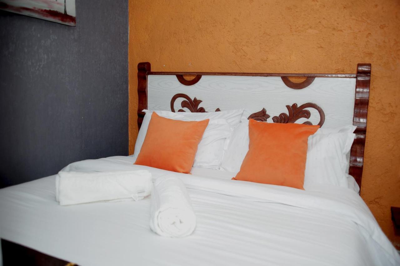 Little Nile Studio Homestays Nakuru City מראה חיצוני תמונה
